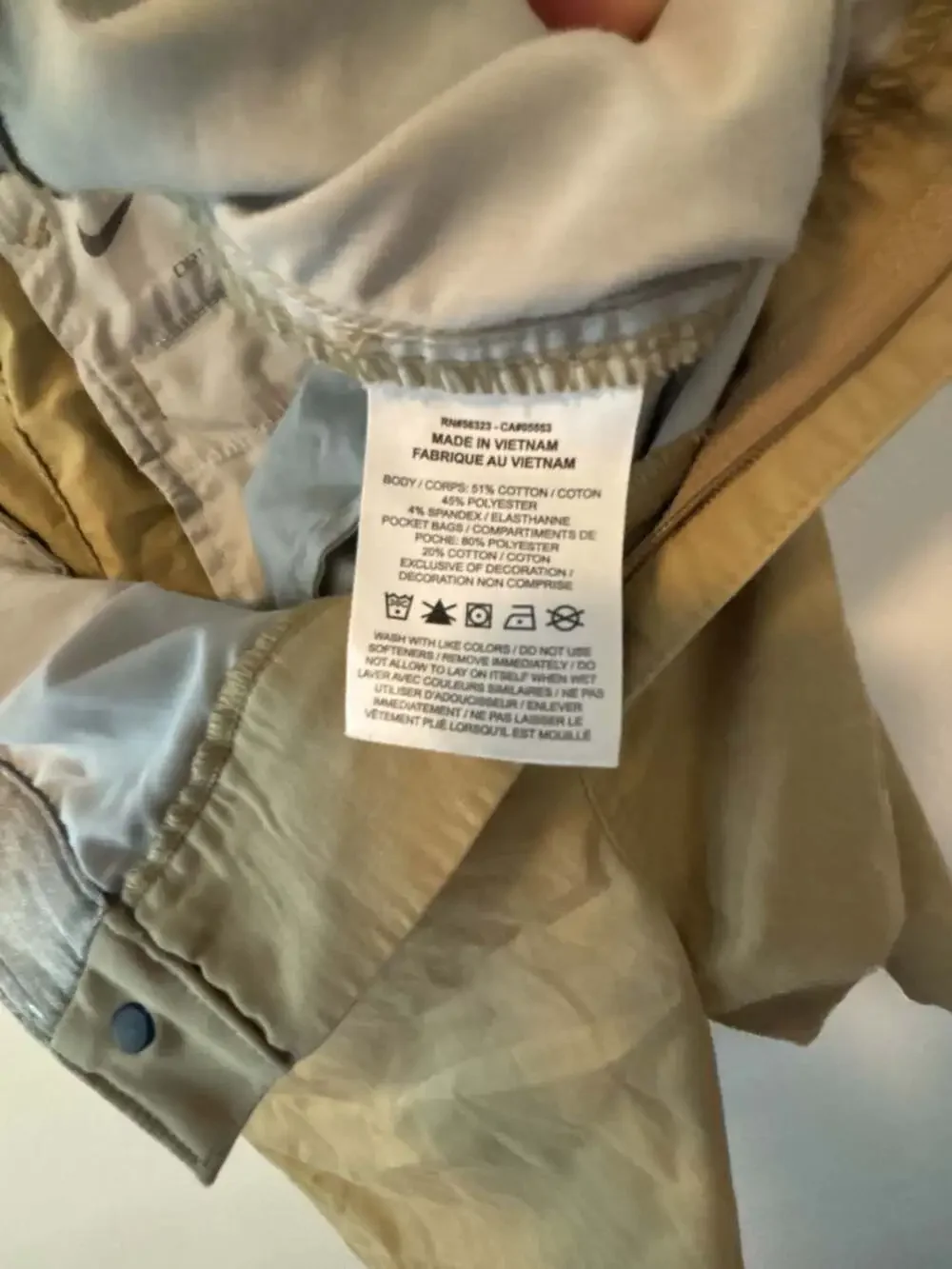 Nike Dri-Fit Men's Khaki Chino Shorts Size 35